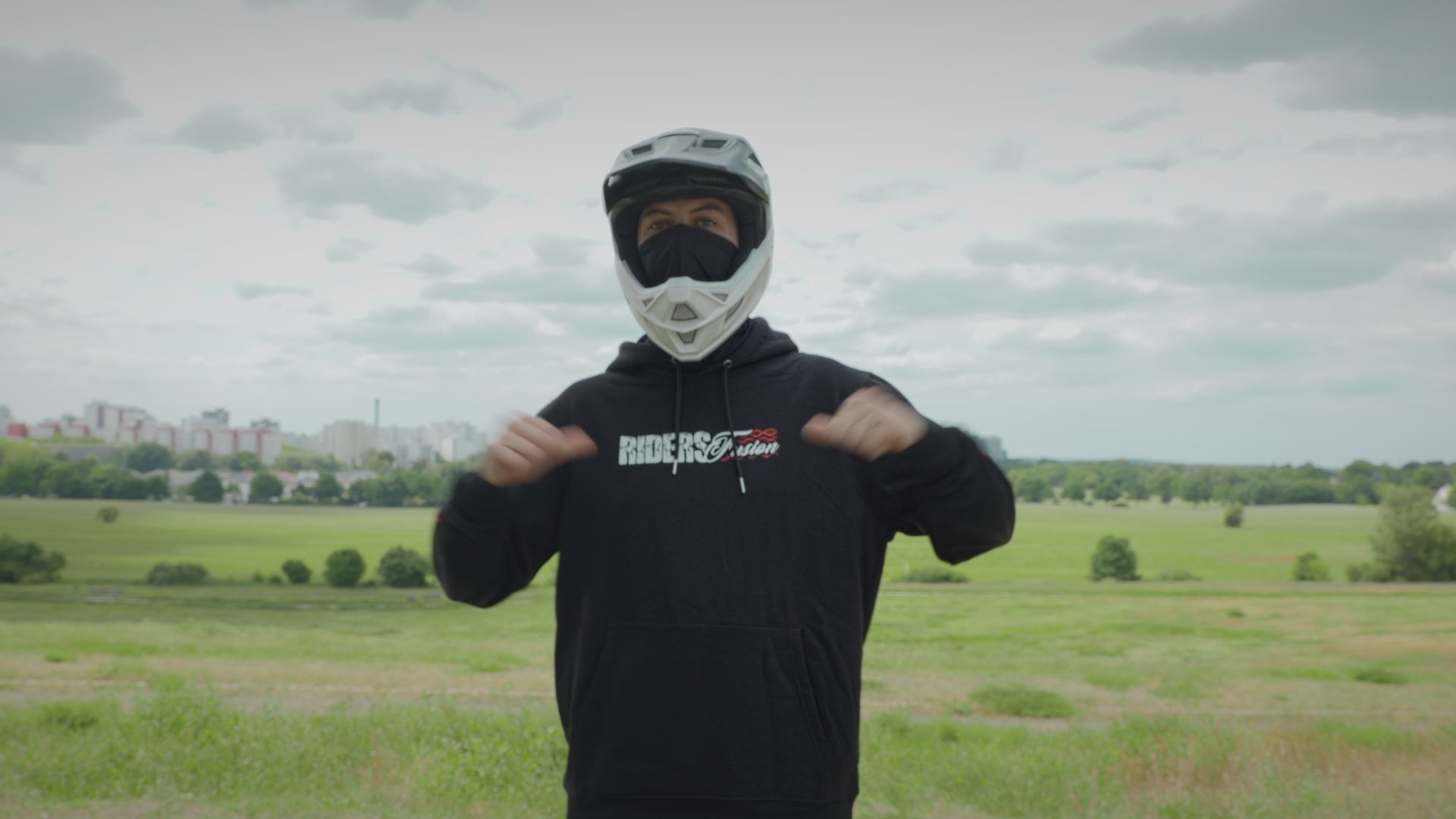 Load video: 